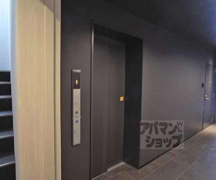 【ウエストミンスター御所西】間取