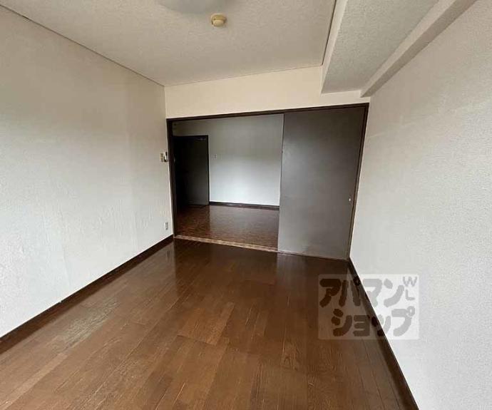 【アーバン四条梅ノ宮】間取