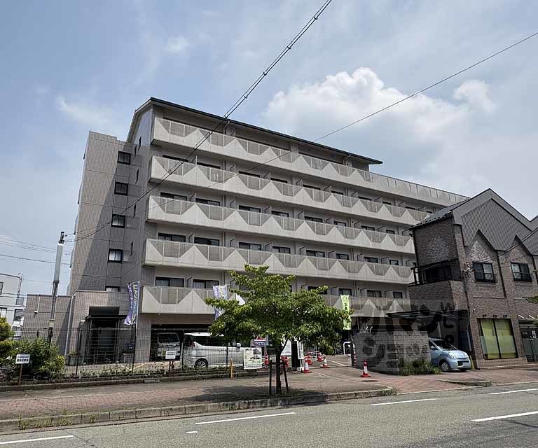 ネオパレス亀岡