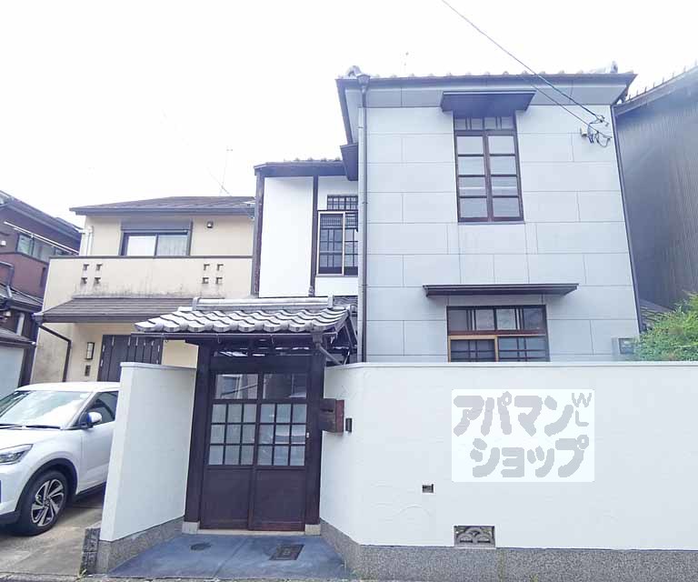 吉田本町5-66貸家