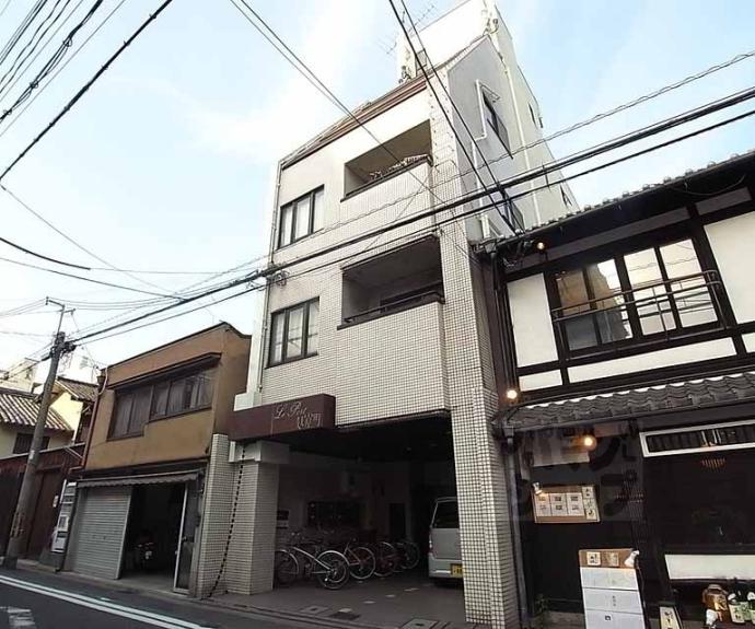 【ルポール麩屋町】間取