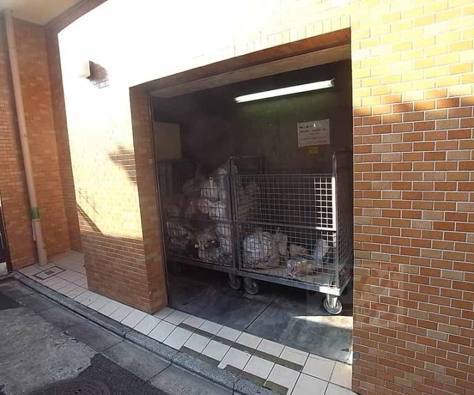 【ライオンズマンション京都河原町】間取