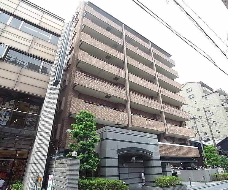 グラビスコート三条堺町