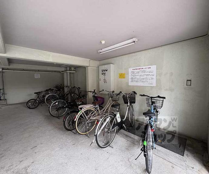 【デトムワン衣笠】間取