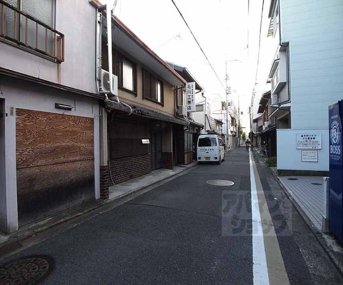 【浄福寺通一条下ル東西俵屋町ハイツ】間取