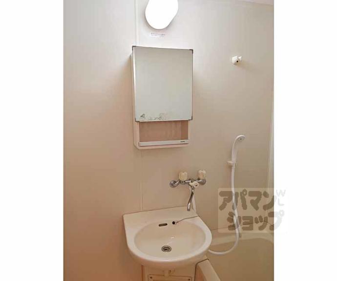 【サンヴェール深草】間取