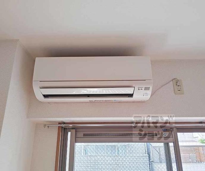 【サンヴェール深草】間取