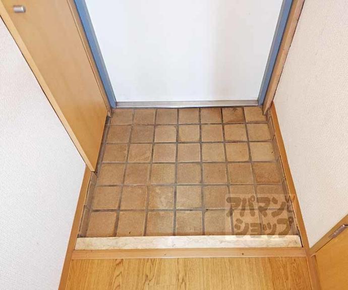 【サンヴェール深草】間取