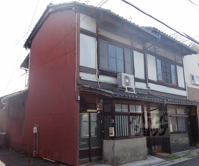 夷馬場町９貸家