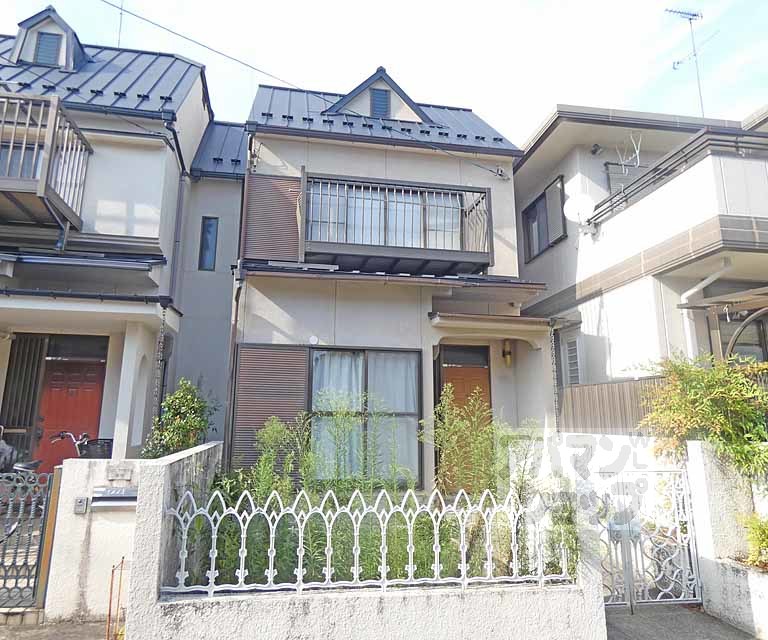 修学院中林町98-2貸家