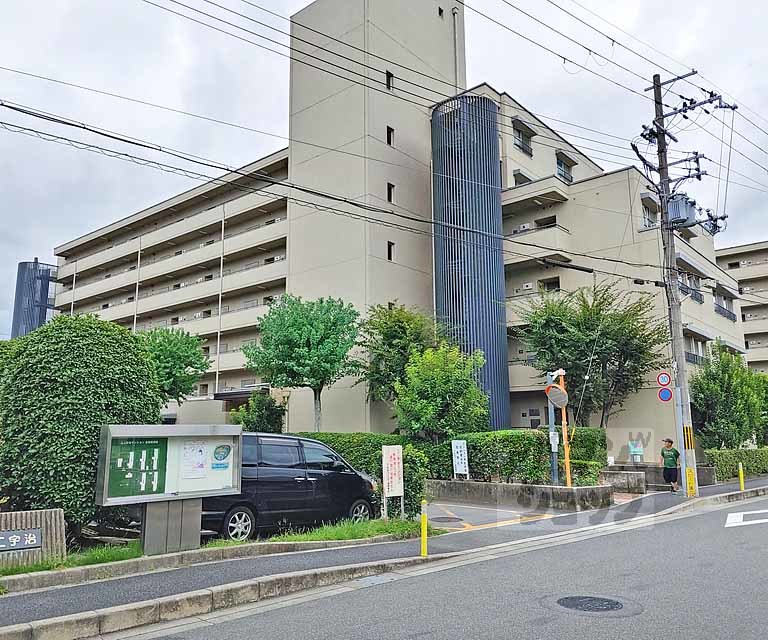 ユニ宇治マンション　１号館