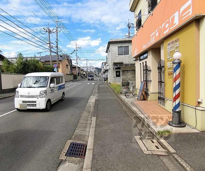 【西ノ京伯楽町１１－４貸家】間取