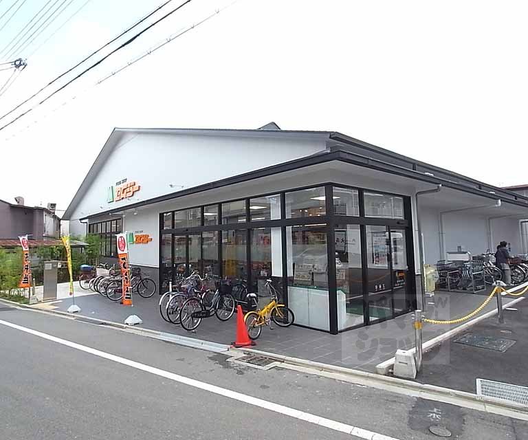 紫野北舟岡町２４番２８貸家