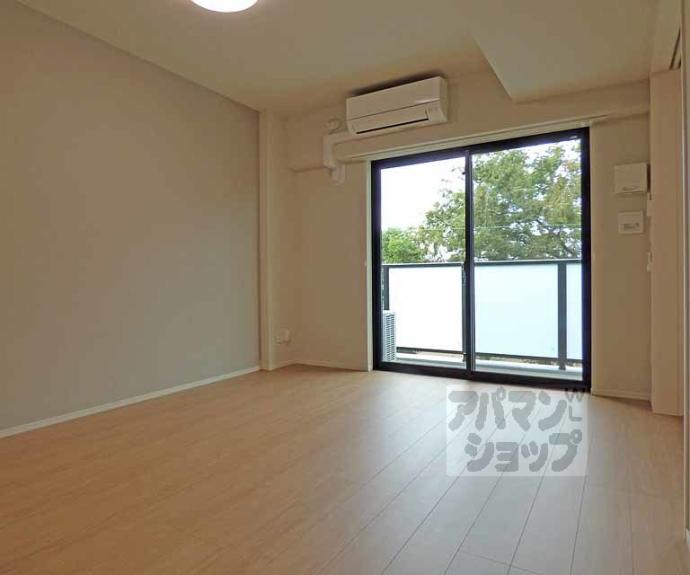 【THE RESIDENCE 北白川】間取