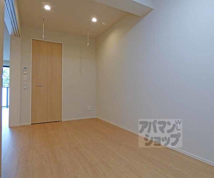 【THE RESIDENCE 北白川】間取