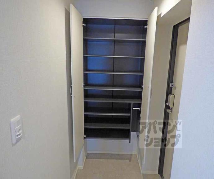 【THE RESIDENCE 北白川】間取