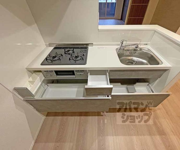 【六条院Asai】間取