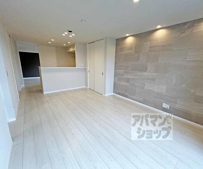 【シャーメゾングランフェリス】間取