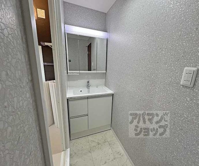 【栄幸堂ビル】間取