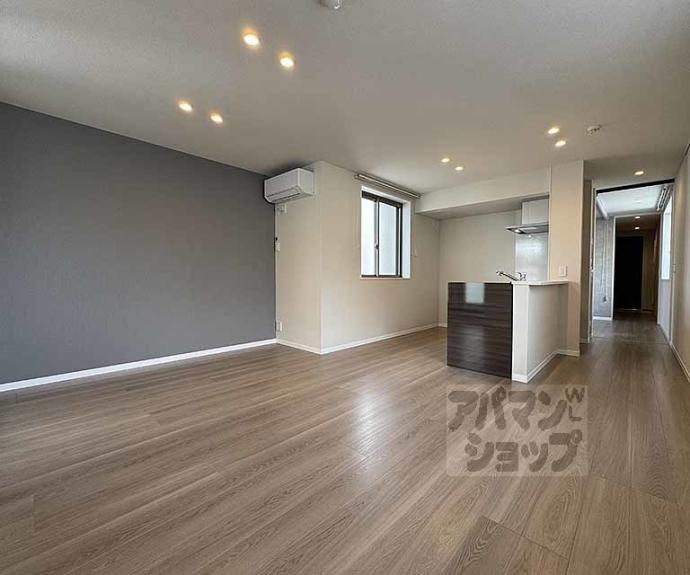 【シャーメゾン ライズ One】間取