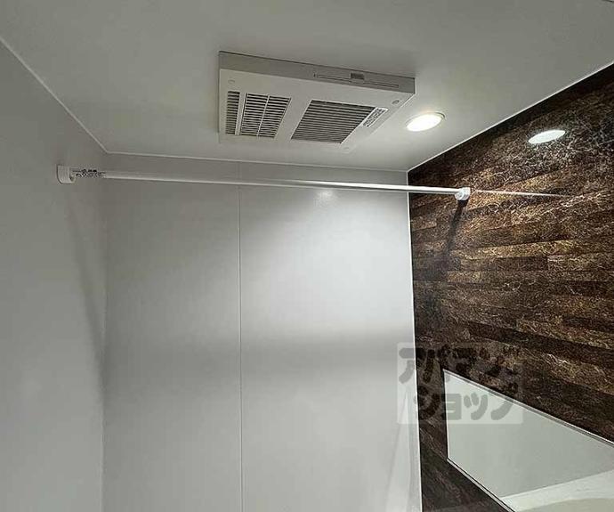 【シャーメゾン ライズ One】間取