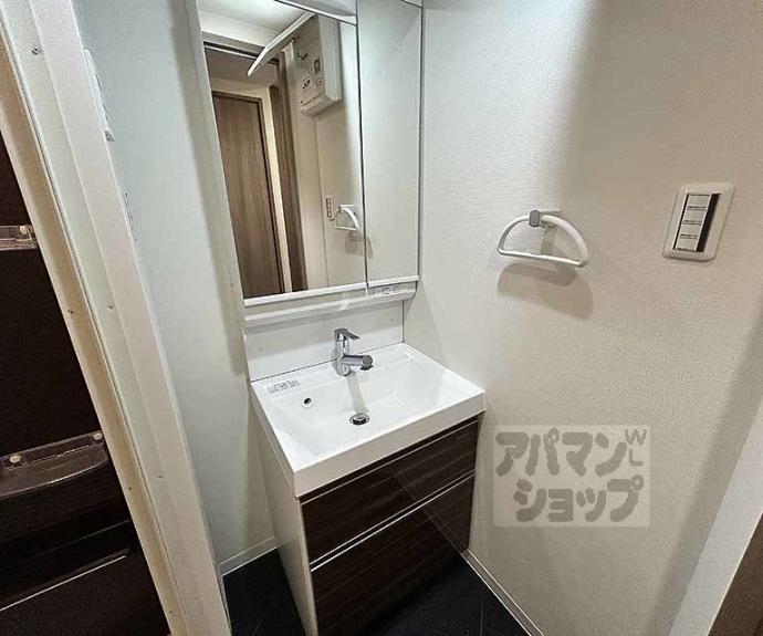 【ベラジオ ワールドアイ 京都円町】間取