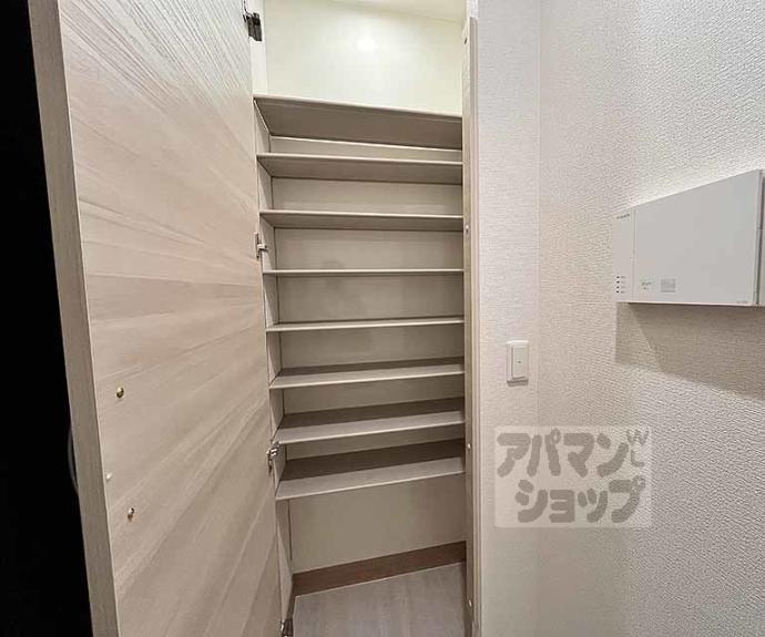 【リベルテ四条梅津】間取