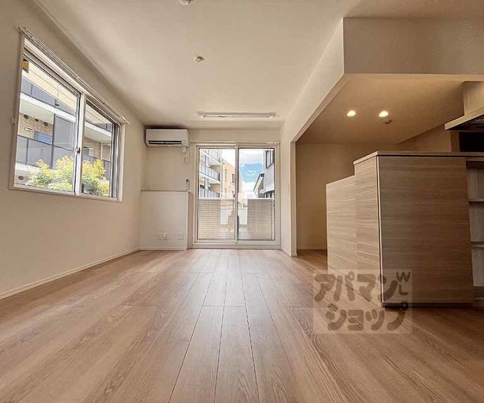 【リベルテ四条梅津】間取