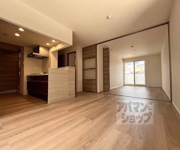 【リベルテ四条梅津】間取