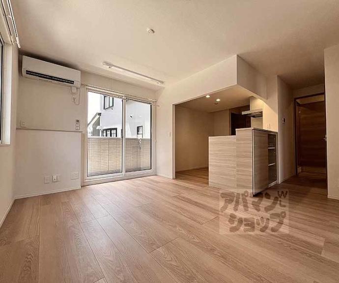 【リベルテ四条梅津】間取