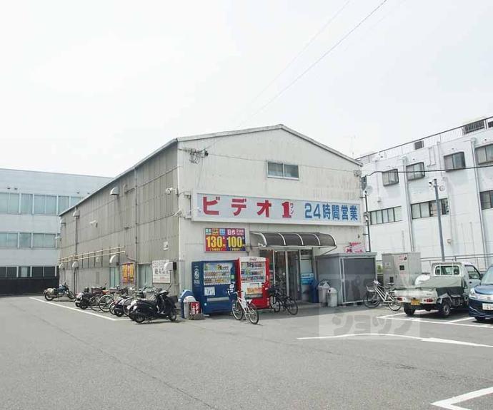 【南区上鳥羽城ケ前町　貸家】