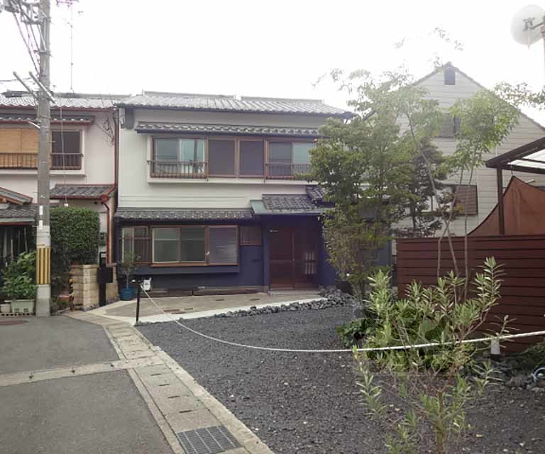 大塚西浦町貸家(デザインリノベの家)