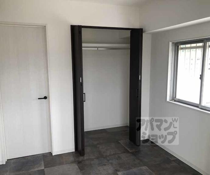 【ロイヤルハイツ高塚Ⅱ】間取