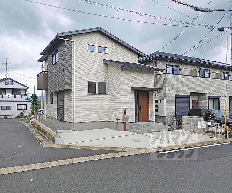 六躰町野々村貸家