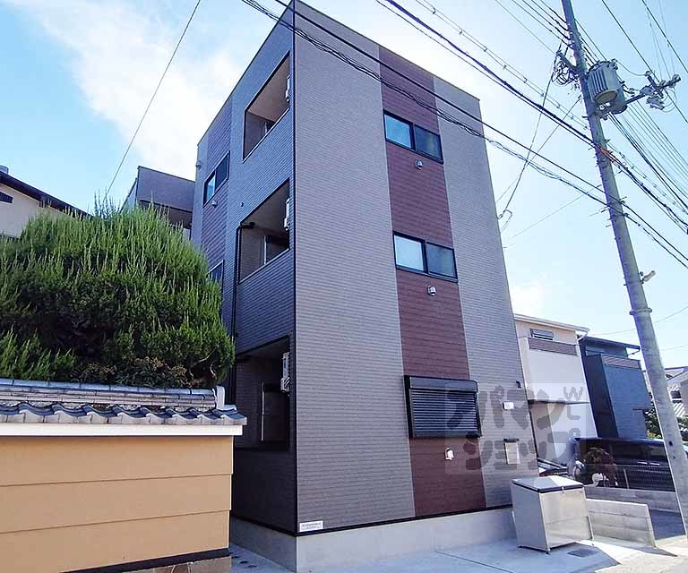 デルソーレ山科