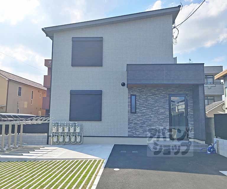 リーブルコート西裏