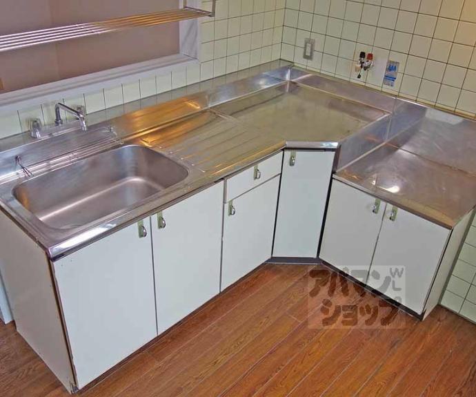 【ファミーユ桂】間取