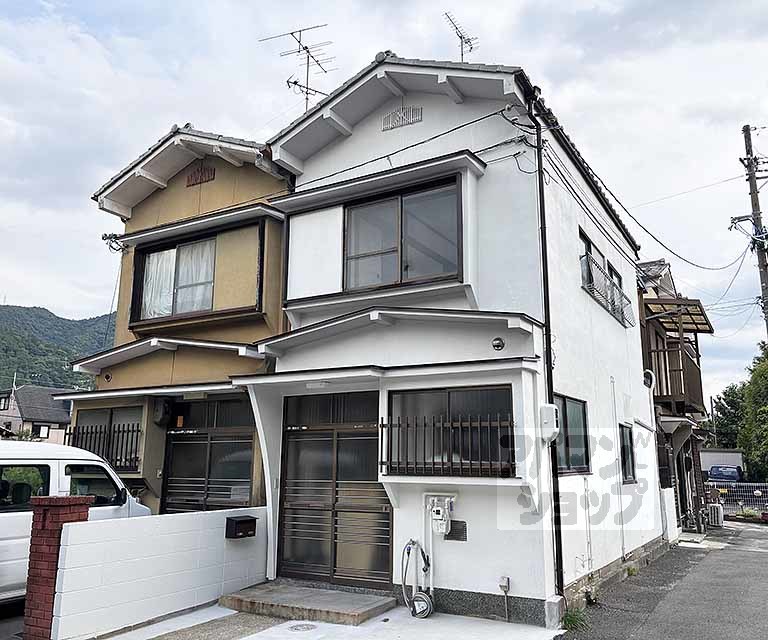 大宅坂ノ辻町貸家