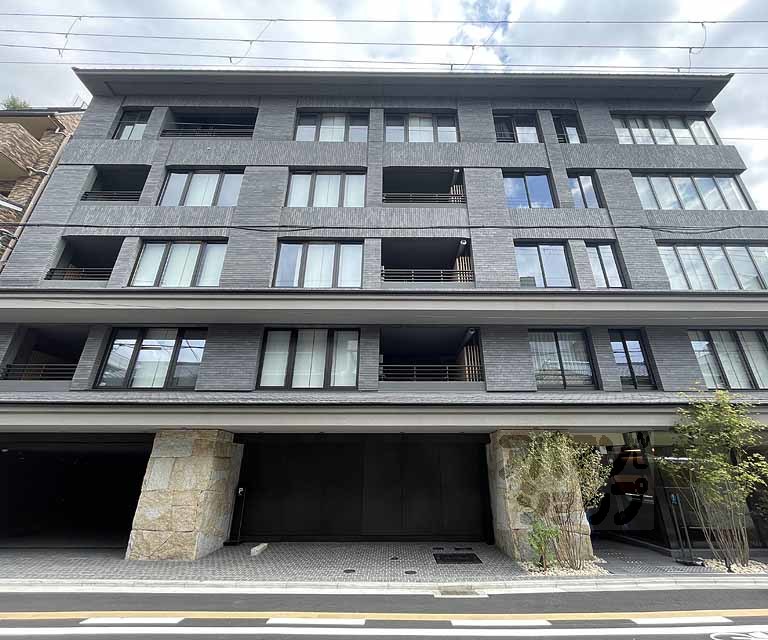 イニシア京都御所南