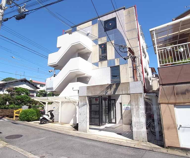 帷子ノ辻マンション