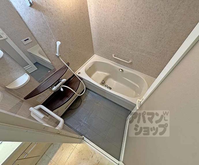 【ルネス・ピース四条烏丸】間取