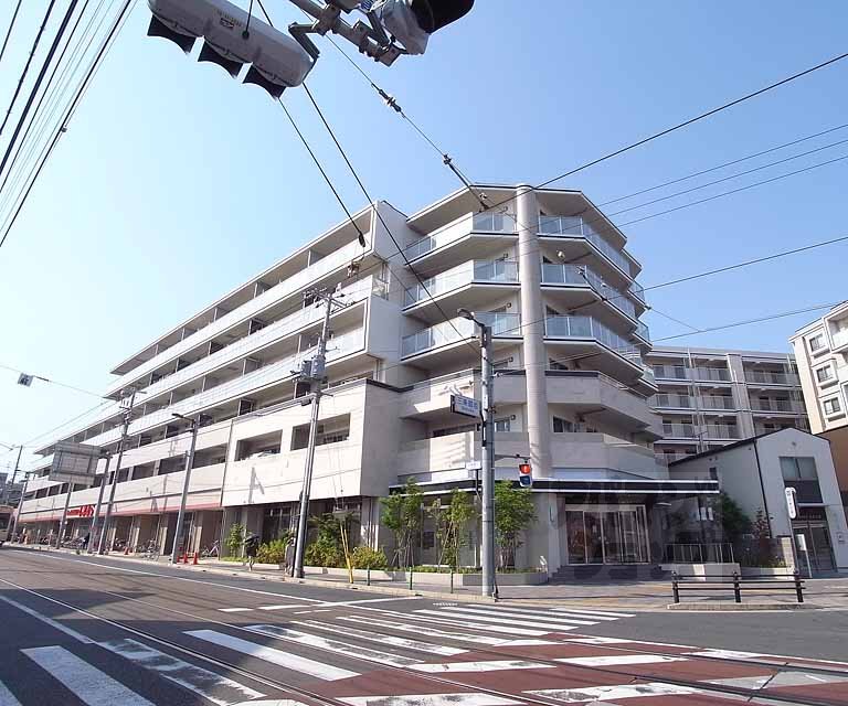 プレサンスロジェ太秦天神川駅前