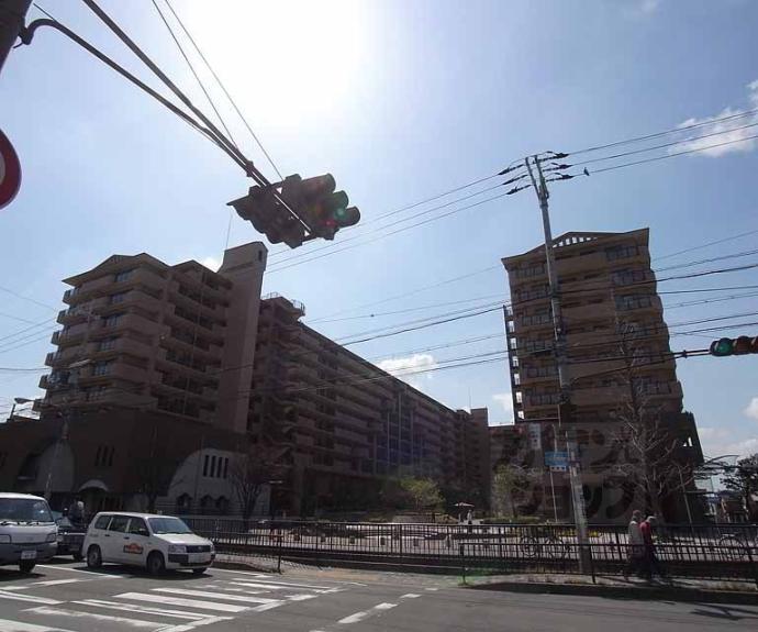 【ファミールガーデン二条駅前】間取