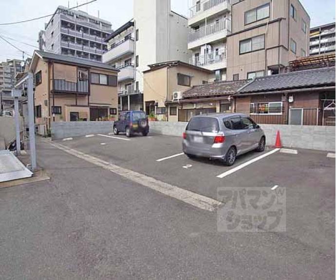 【シャンポール山科】間取