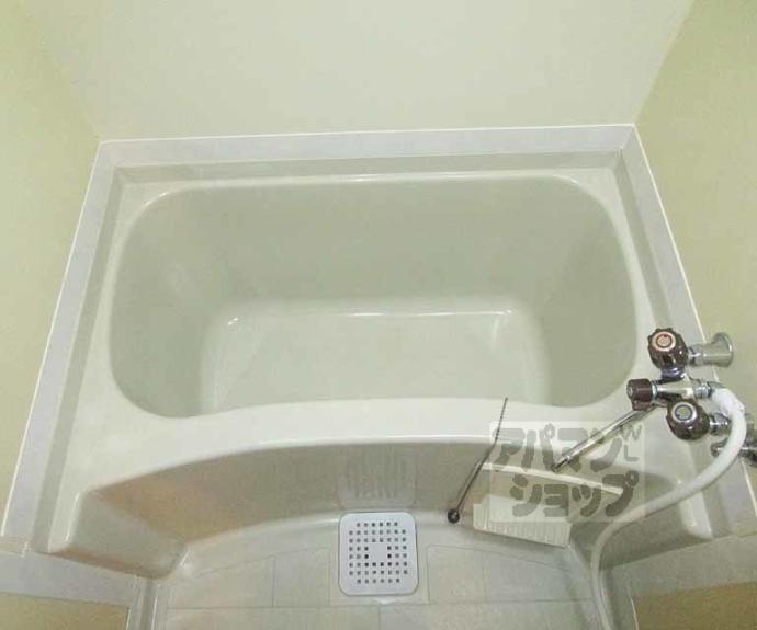 【エスカーラ北山】間取