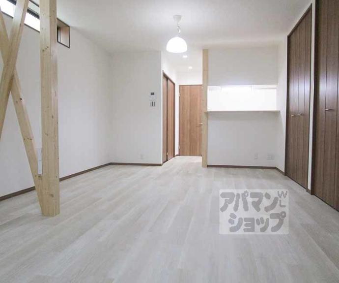 【紫野石龍町48貸家】間取