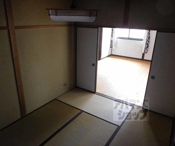 【衣笠開キ町貸家6-13】間取