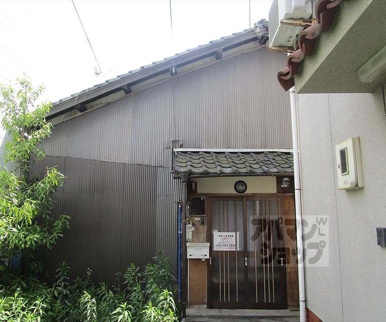 紫野上柳町3貸家