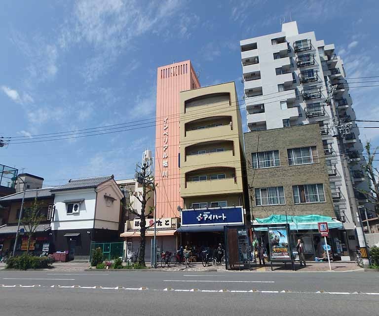 インペリアル堀川