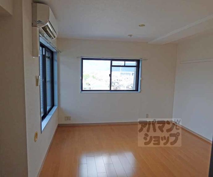 【大晋メゾネ下鴨本通り】間取